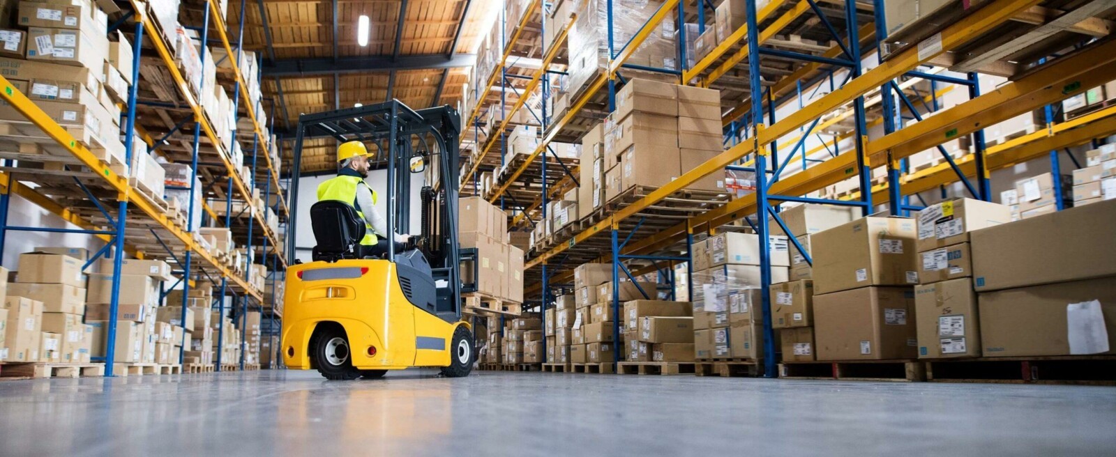 Rugged_computers_warehouse_forklift_small